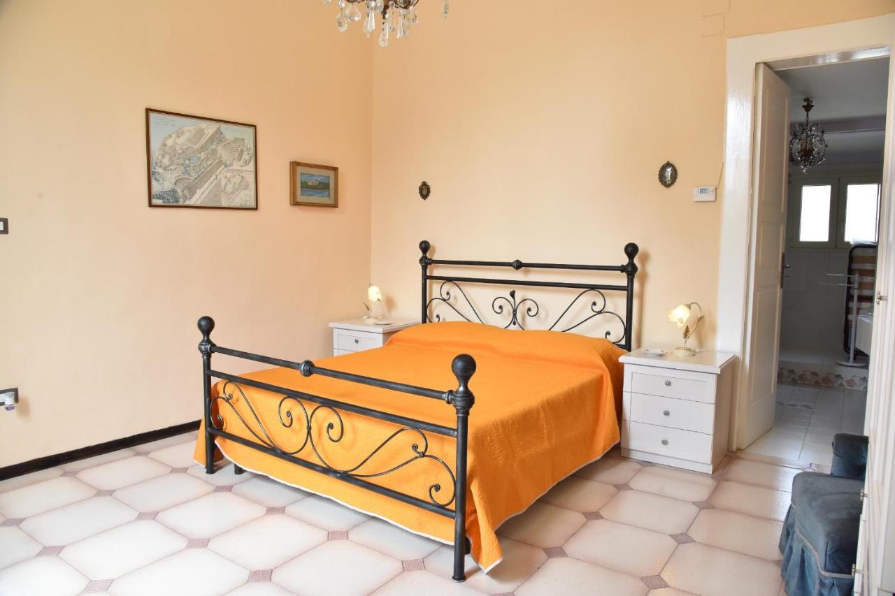 Rosaria Suite & Rooms Lecce Kültér fotó