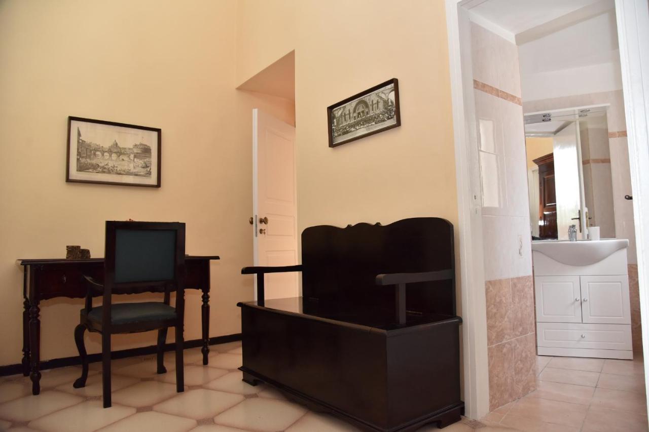 Rosaria Suite & Rooms Lecce Kültér fotó