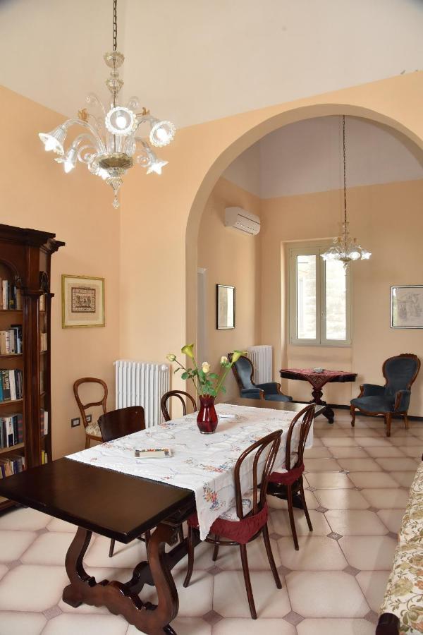 Rosaria Suite & Rooms Lecce Kültér fotó